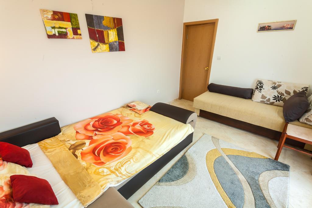 Apartments Mila Krimovica Buitenkant foto